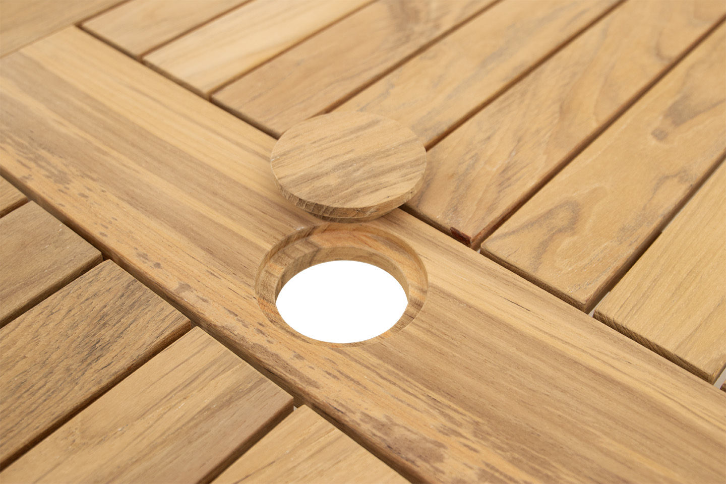 Cambridge Coffee Table 133x65cm (52"x25.5")